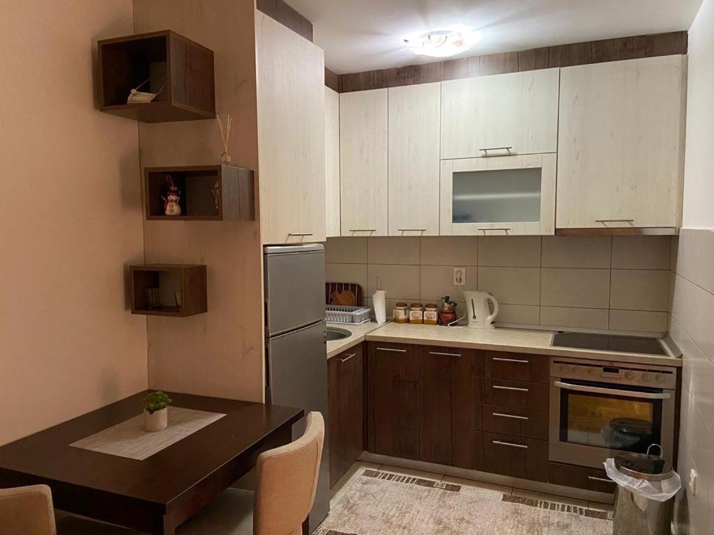 Apartman Manja Lukavica Exterior foto